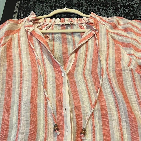 Olivaceous Coral and Cream Striped Blouse - Picture 6 of 10